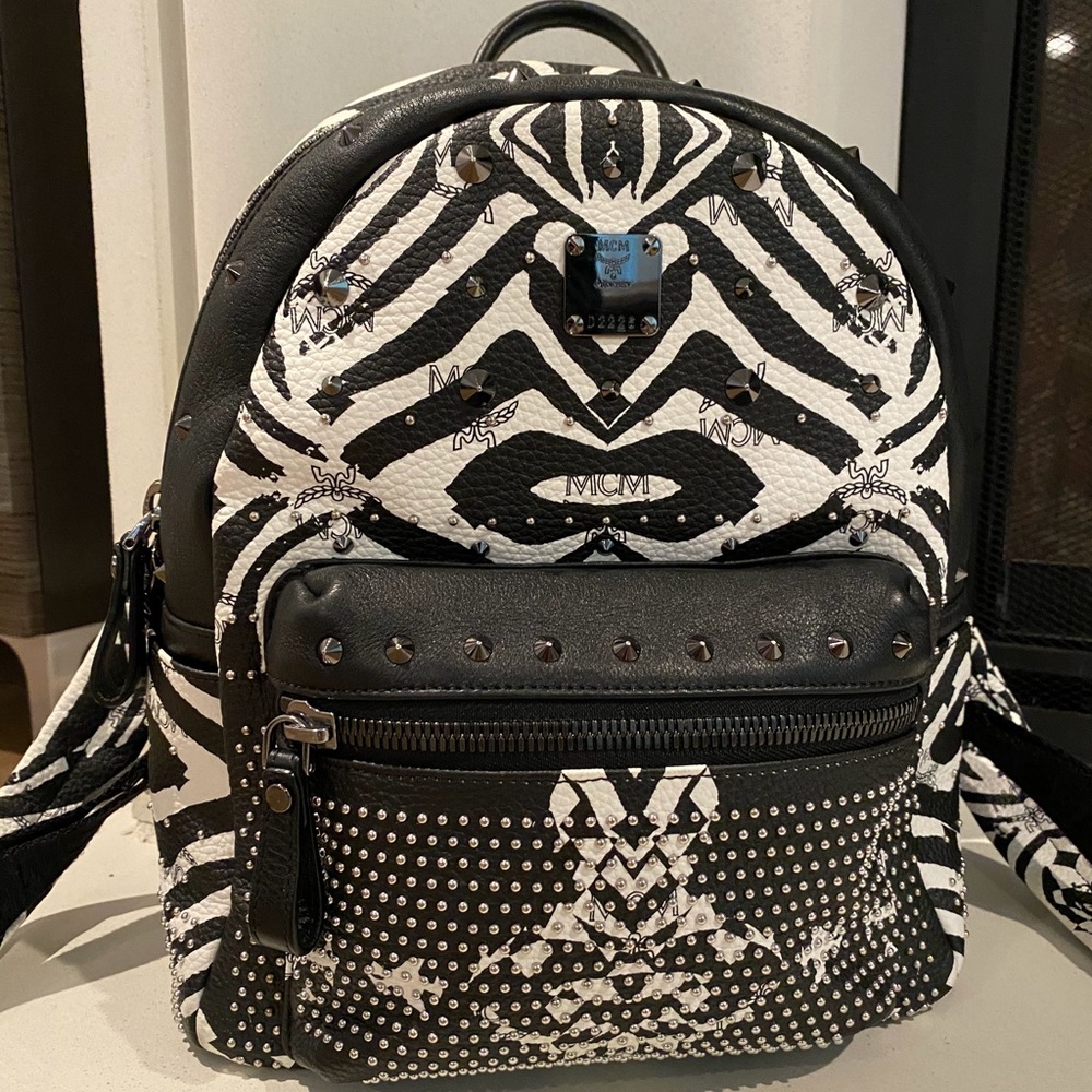 🔹MCM  Visetos Zebra Backpack Small